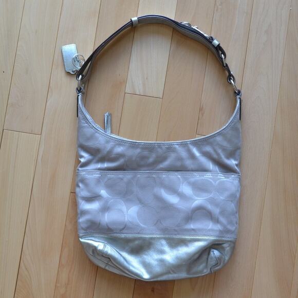 Coach Signature Bag Purse Silver F17490 - Picture 5 of 7